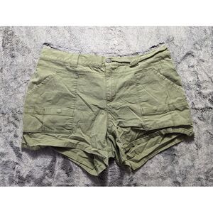 Mountain Hardwear Chino Shorts Women's Size 16 Green